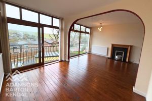 Photo 23- click for photo gallery